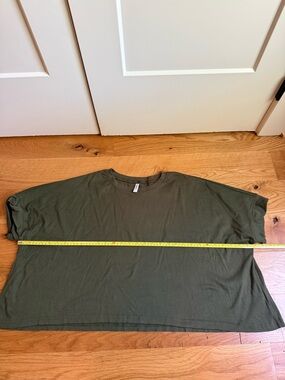 Classic Olive Green Crew Neck T-Shirt
